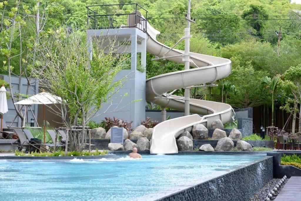 Sea View -High Floor 2 Bed Room Excellent Location 芭達亞 外观 照片